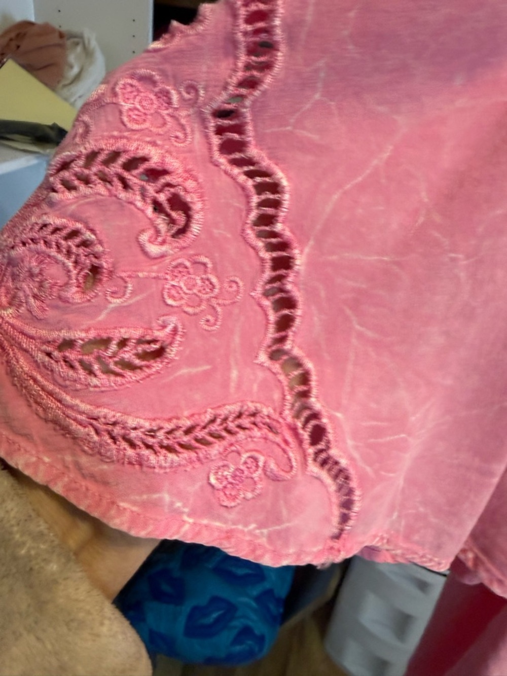 One World Pink Embroidered Sleeve Top Size L Boho Rayon Blouse Flowy EUC - Picture 5 of 9